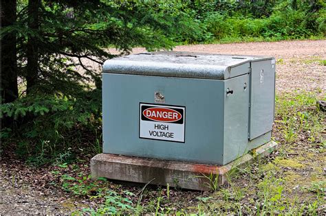 what is the big green electrical box in my yard|green electrical boxes on property.